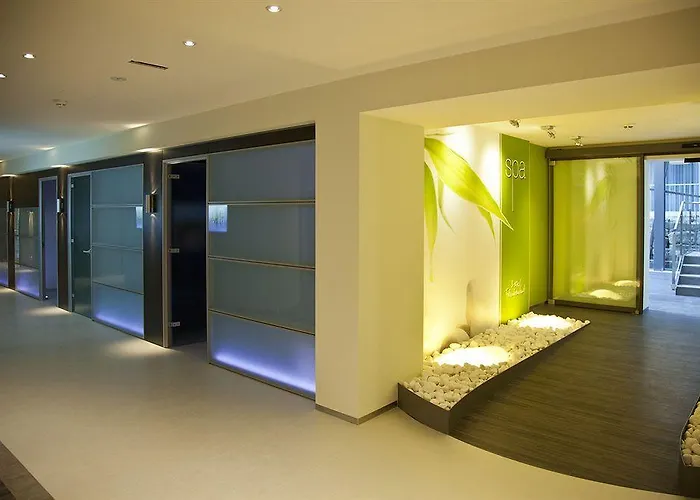Frankenland Hotel 4*