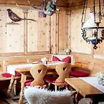 Frankenland Hotel 4*