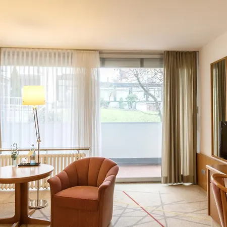 Frankenland Hotel 4*
